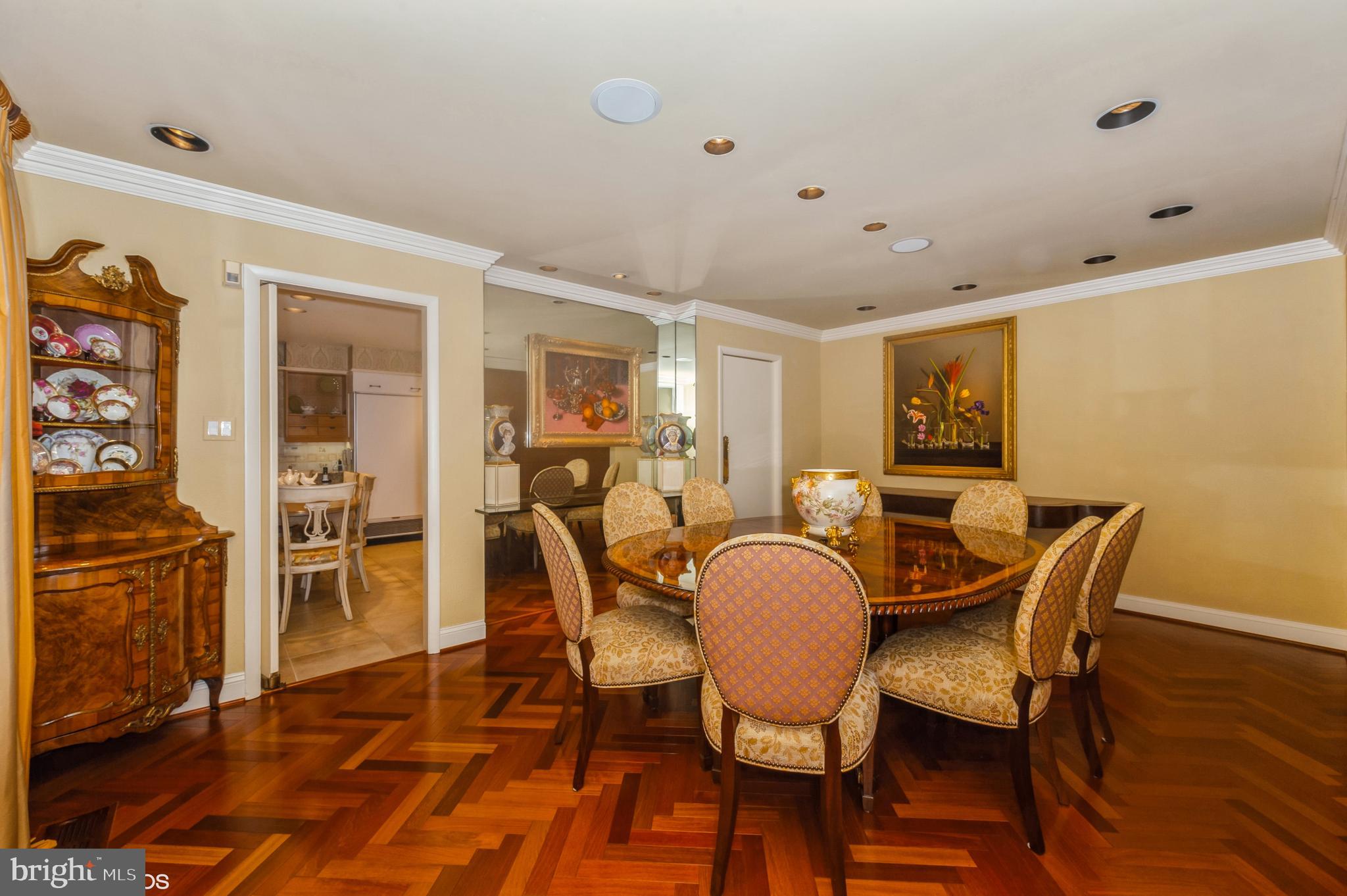 VELVET VALLEY - Residential