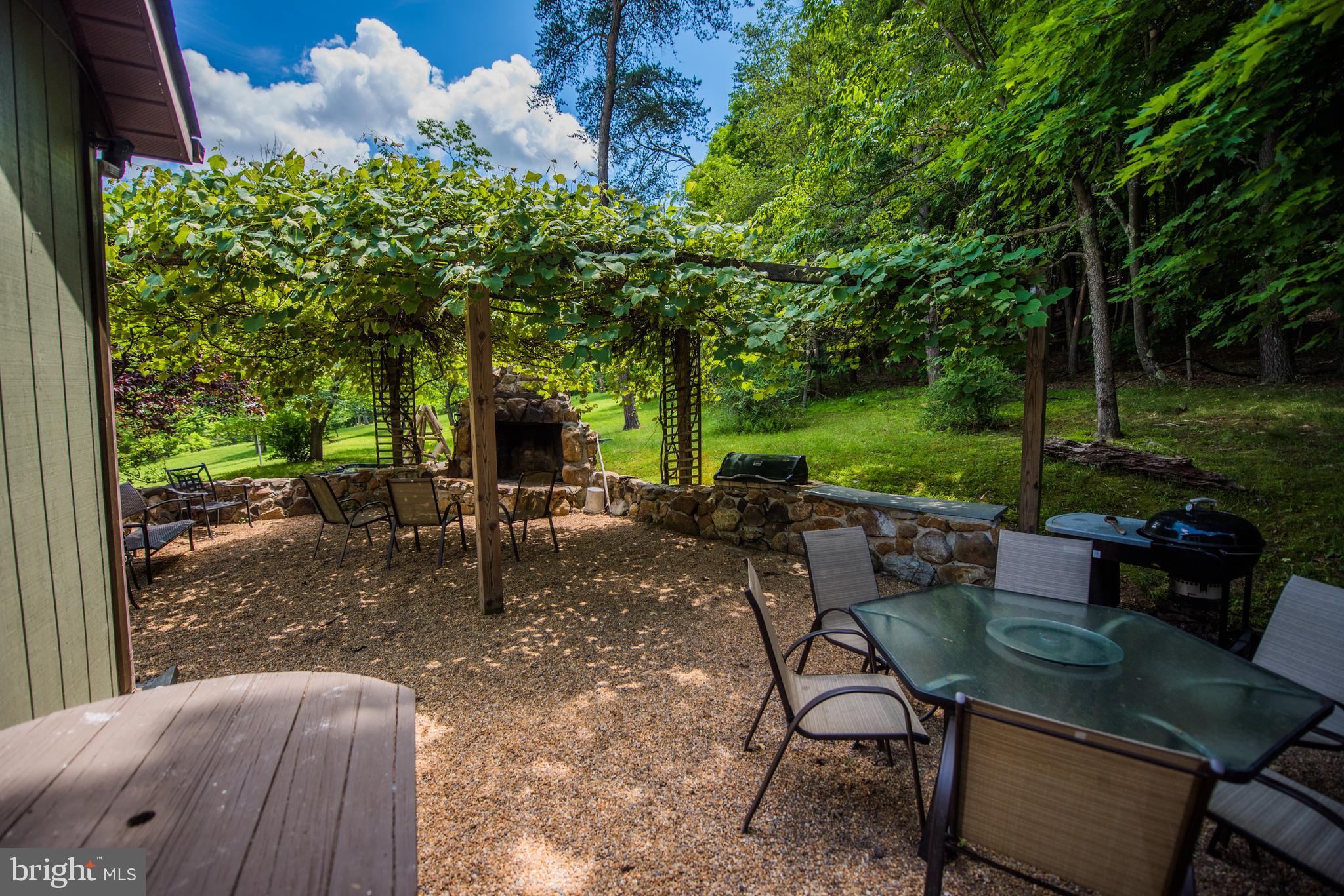 MORGAN WOODS - Residential