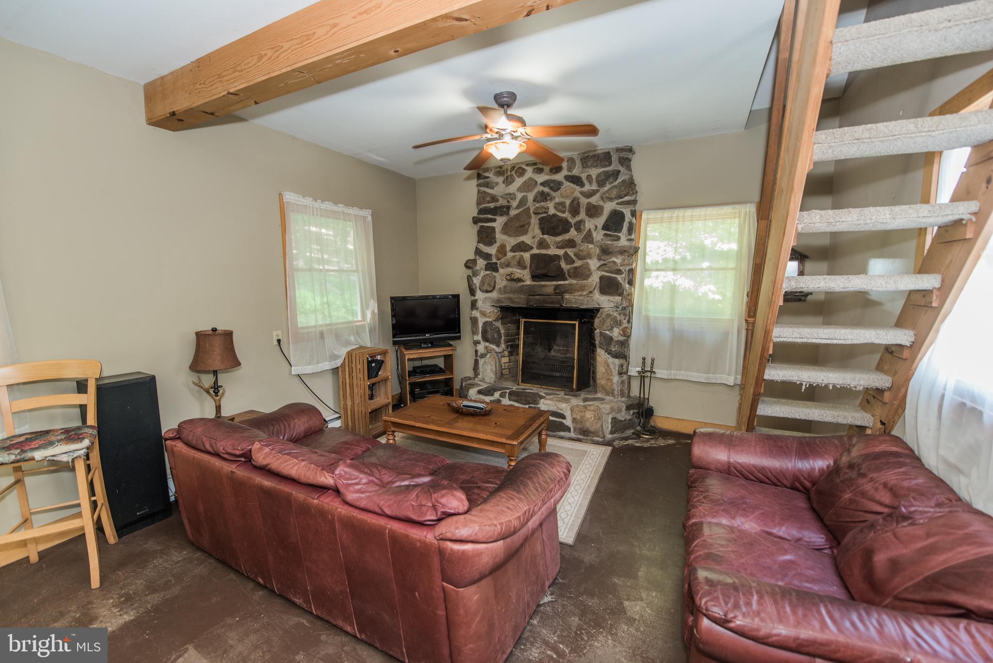 MORGAN WOODS - Residential