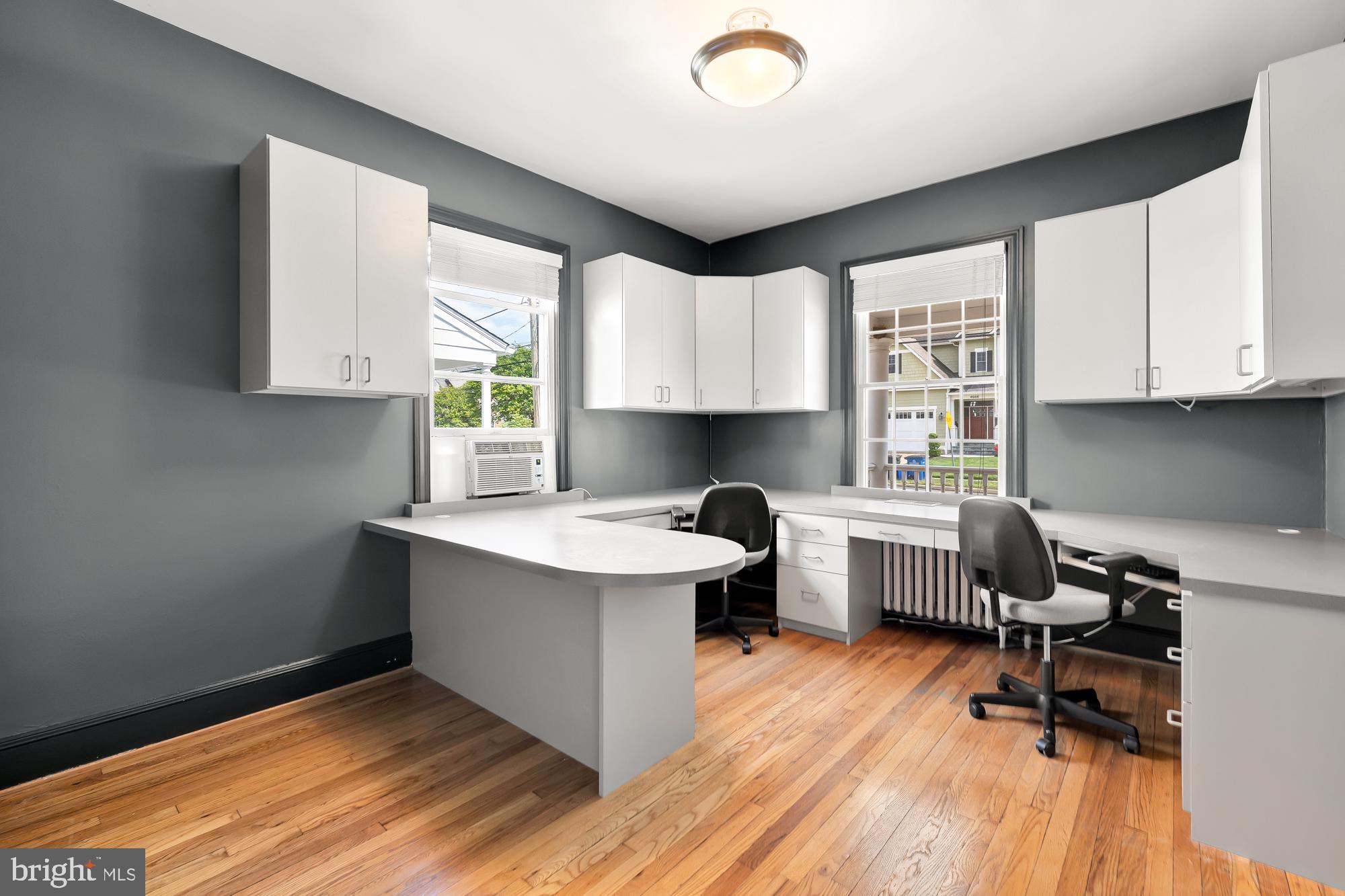 ROSEDALE PARK - Residential