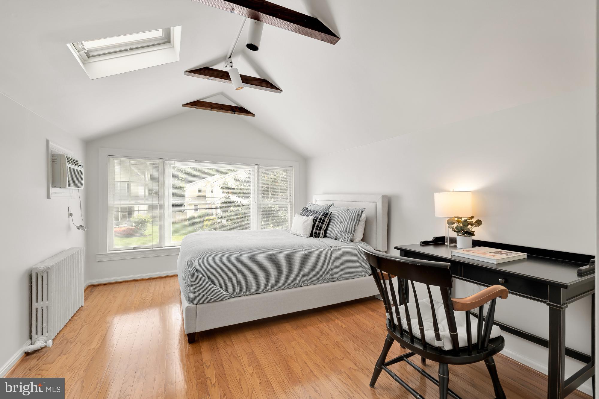 ROSEDALE PARK - Residential