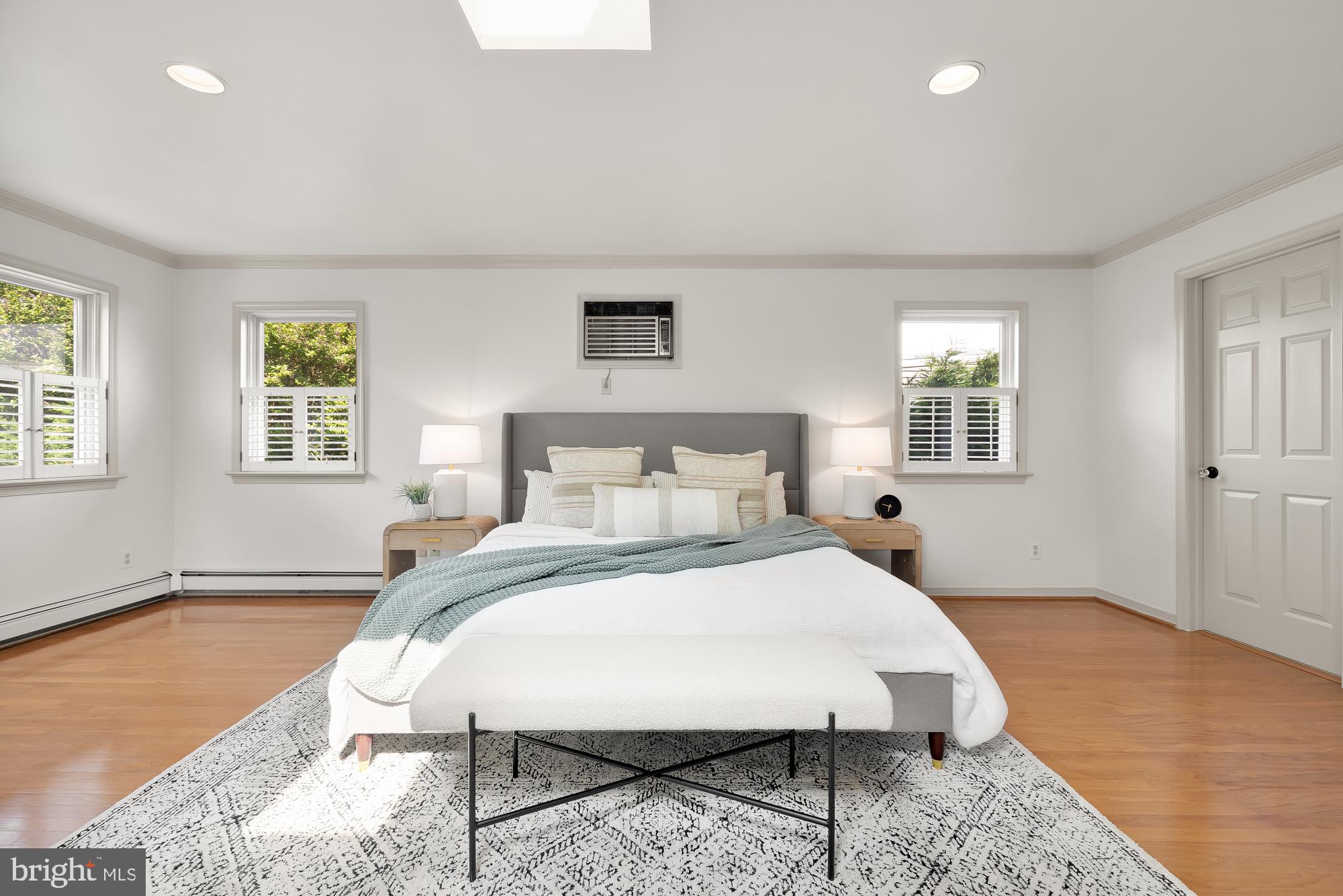 ROSEDALE PARK - Residential