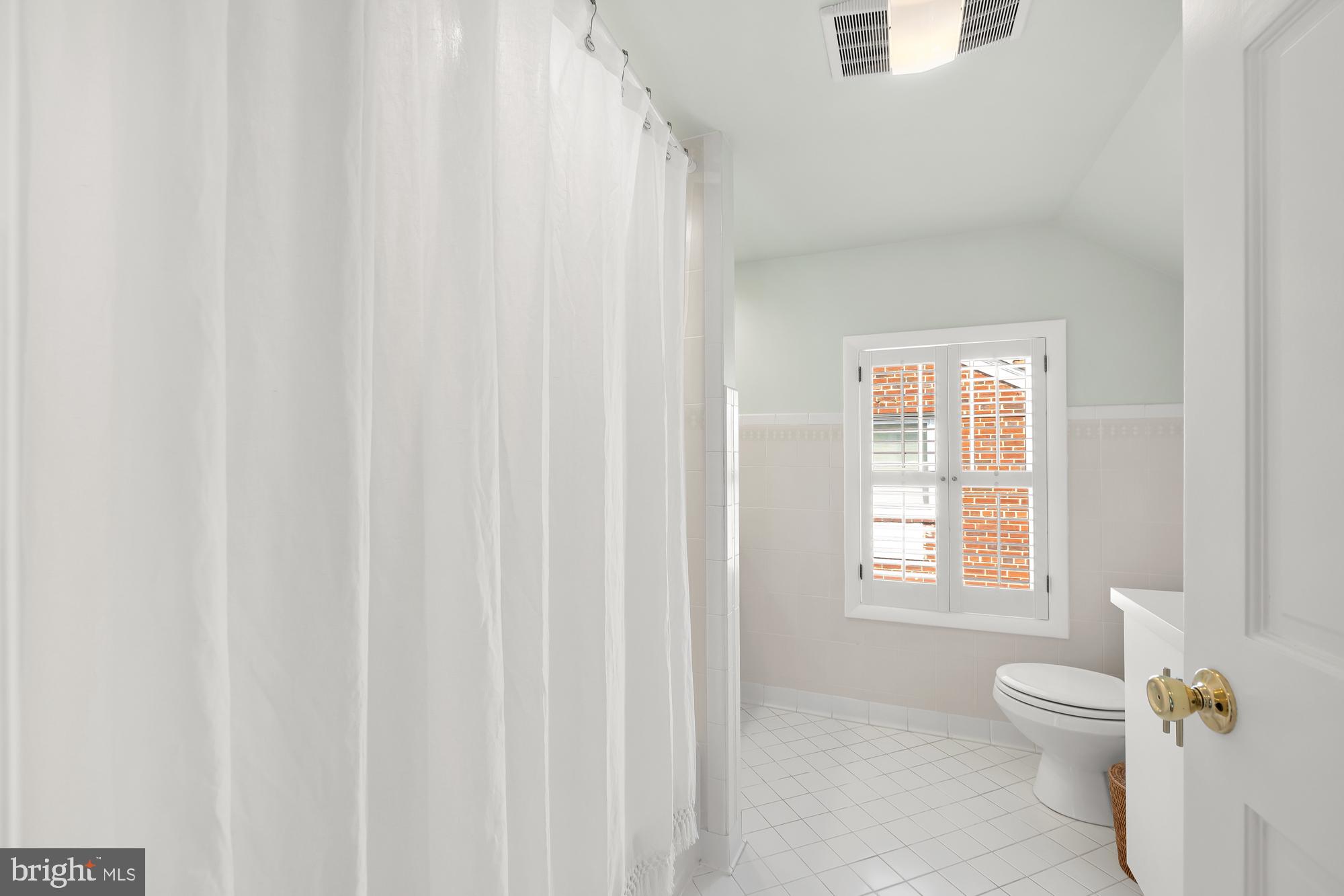 ROSEDALE PARK - Residential