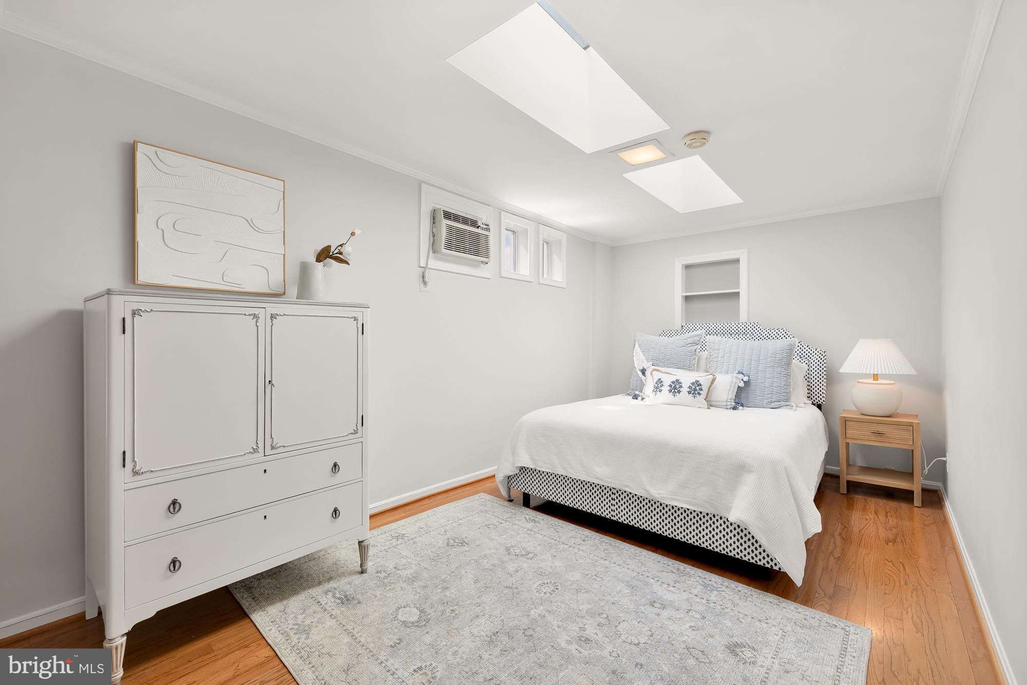 ROSEDALE PARK - Residential