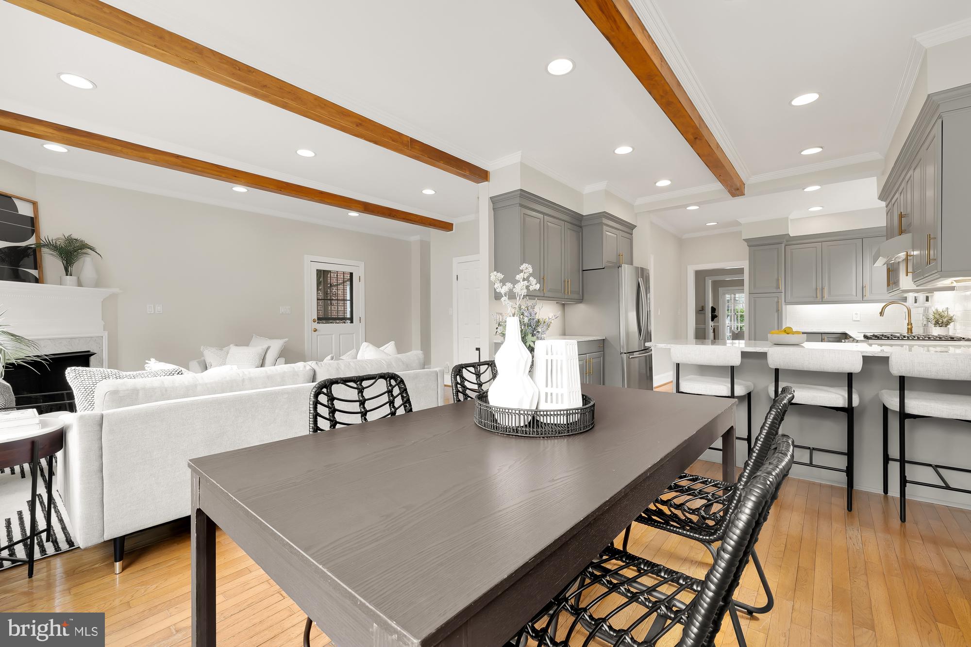 ROSEDALE PARK - Residential