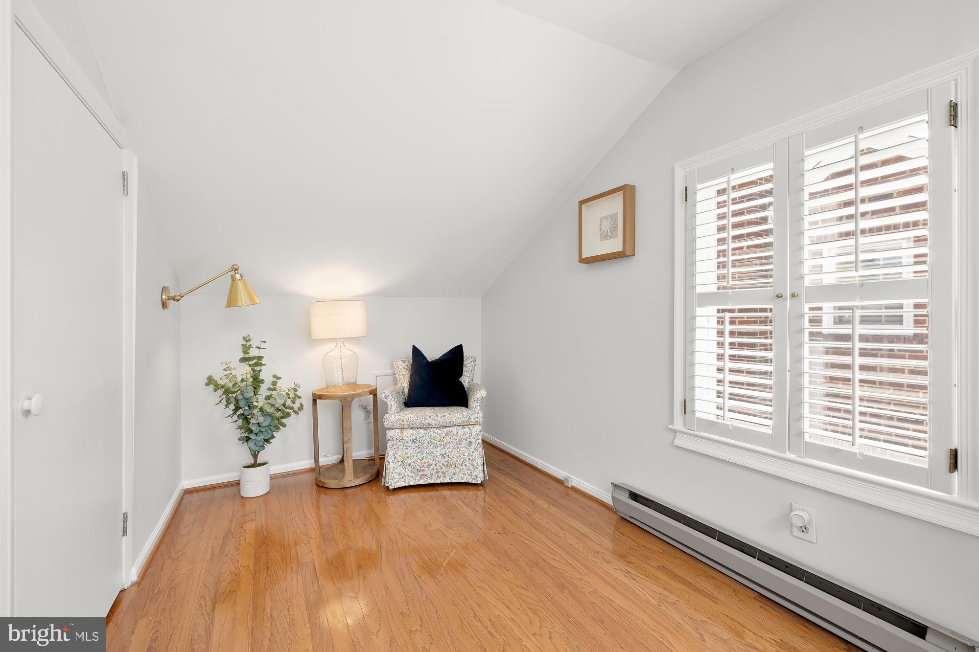 ROSEDALE PARK - Residential