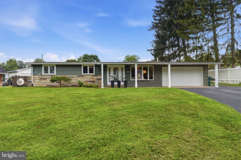 Photo of 717 Kleckner Road, BENSALEM, PA 19020 (MLS # PABU2130008)