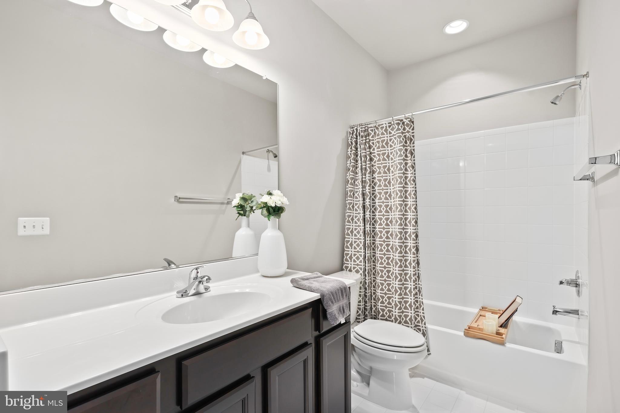 THE BLUFFS AT SLEETER LAKE - Residential