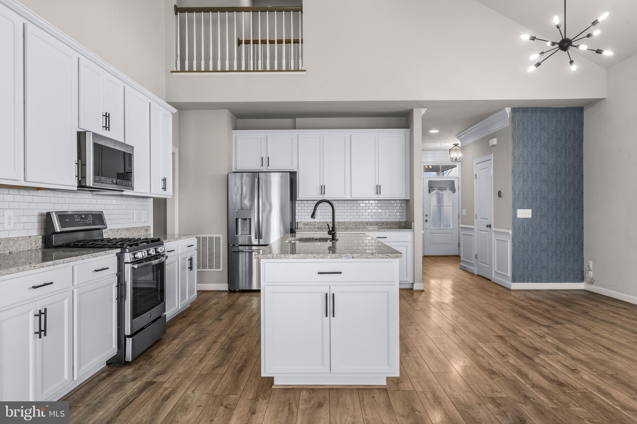 THE BLUFFS AT SLEETER LAKE - Residential