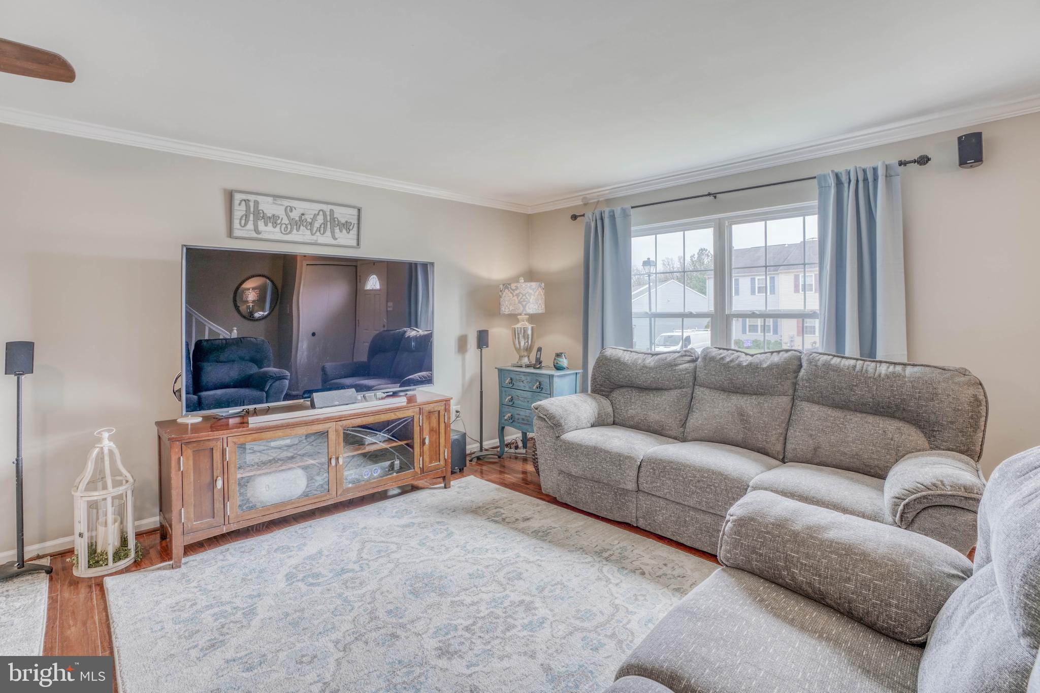 PINEDALE WOODS - Residential