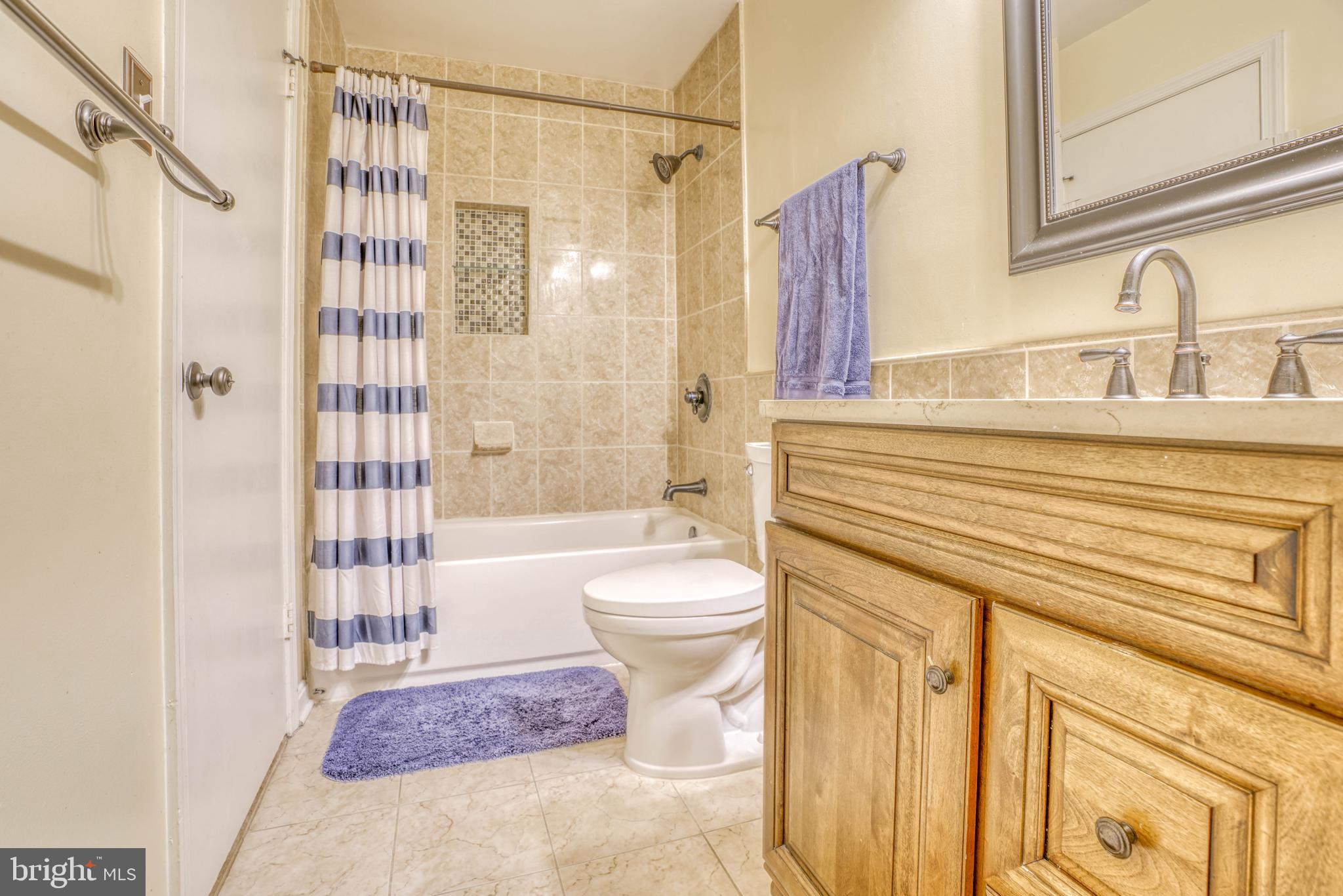 PINEDALE WOODS - Residential