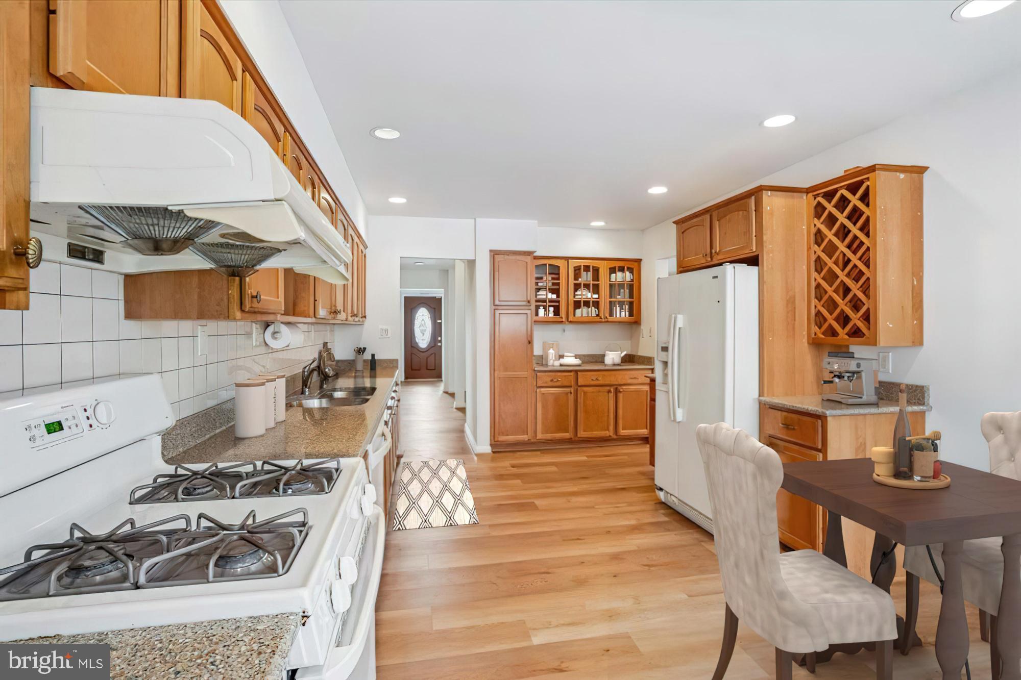 BRADMOOR - Residential