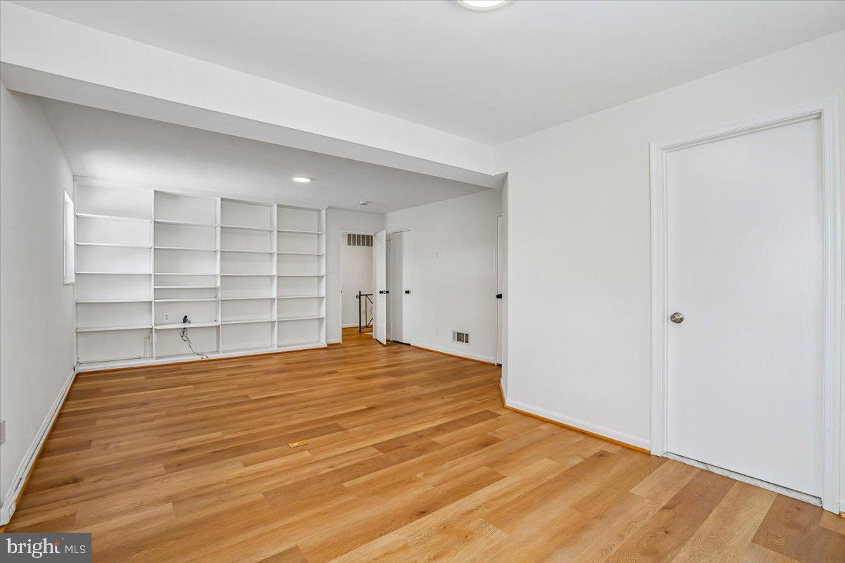 BRADMOOR - Residential