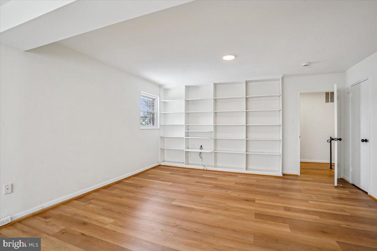 BRADMOOR - Residential