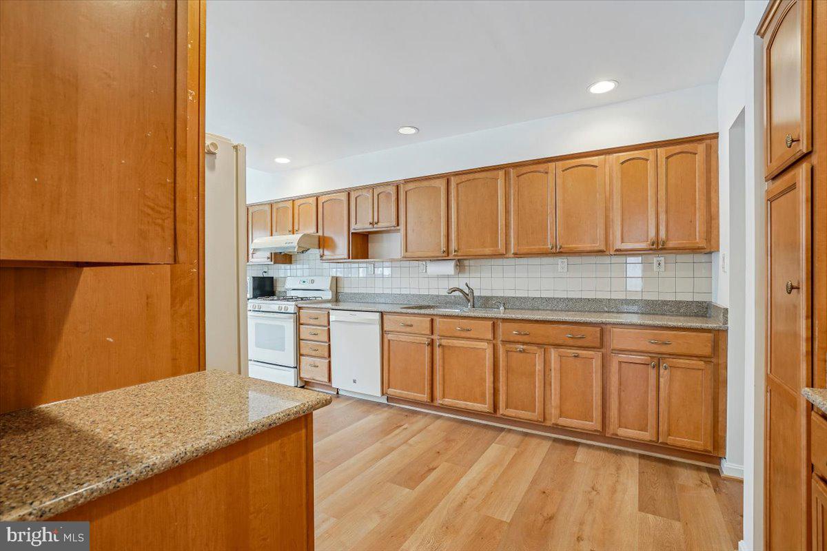 BRADMOOR - Residential