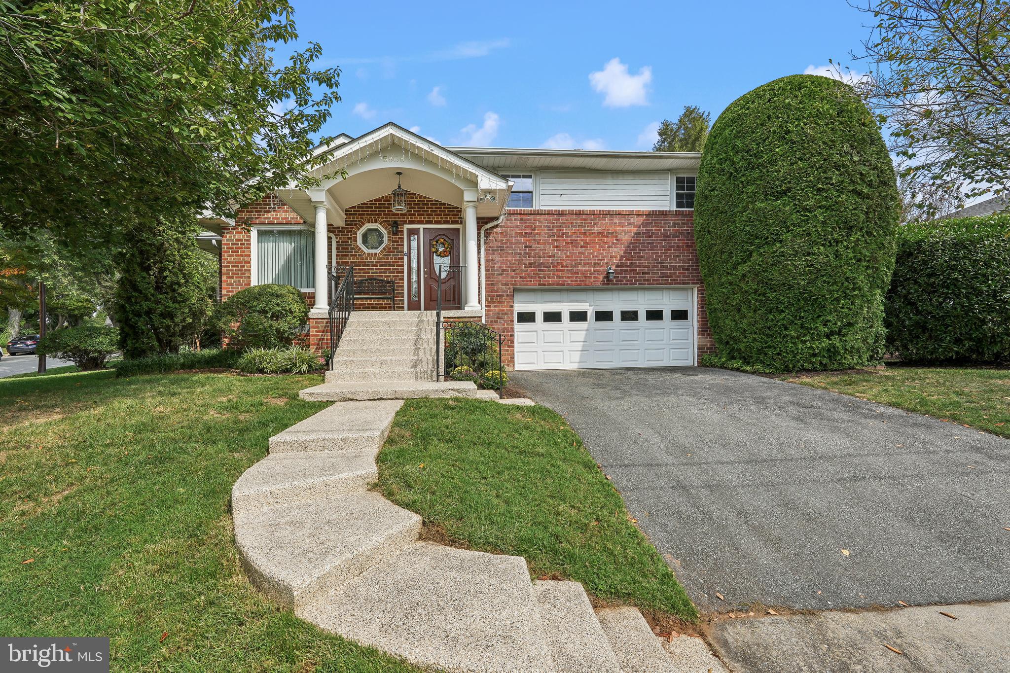 BRADMOOR - Residential