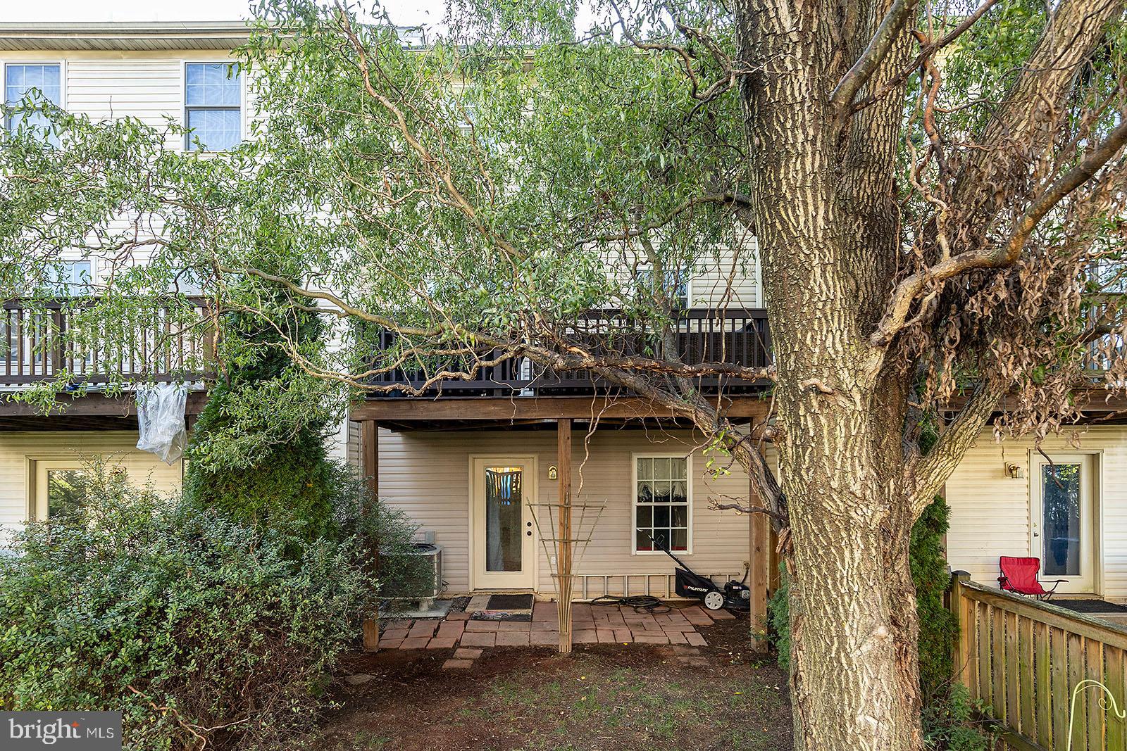 HAMMONDS MILL - Residential