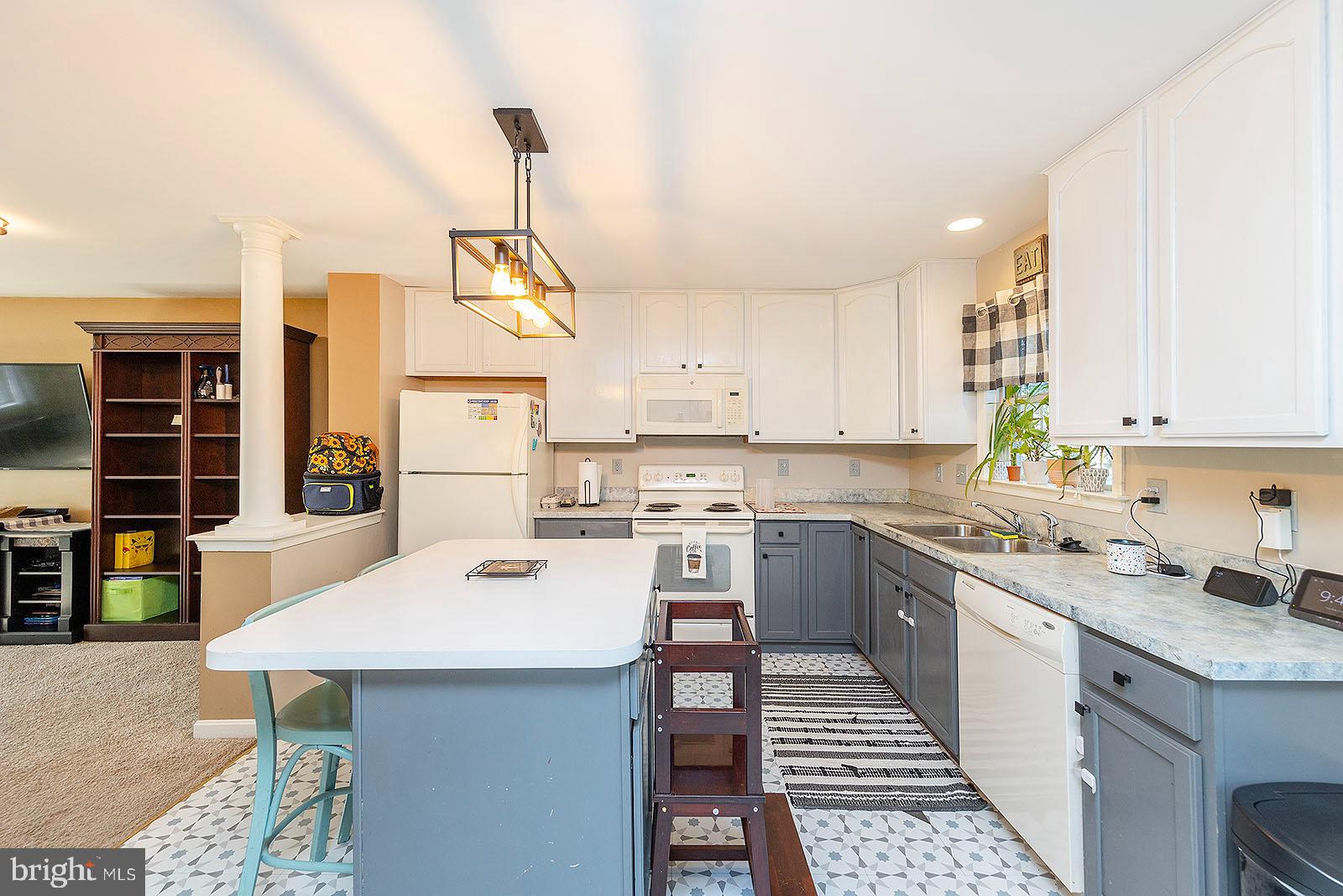 HAMMONDS MILL - Residential