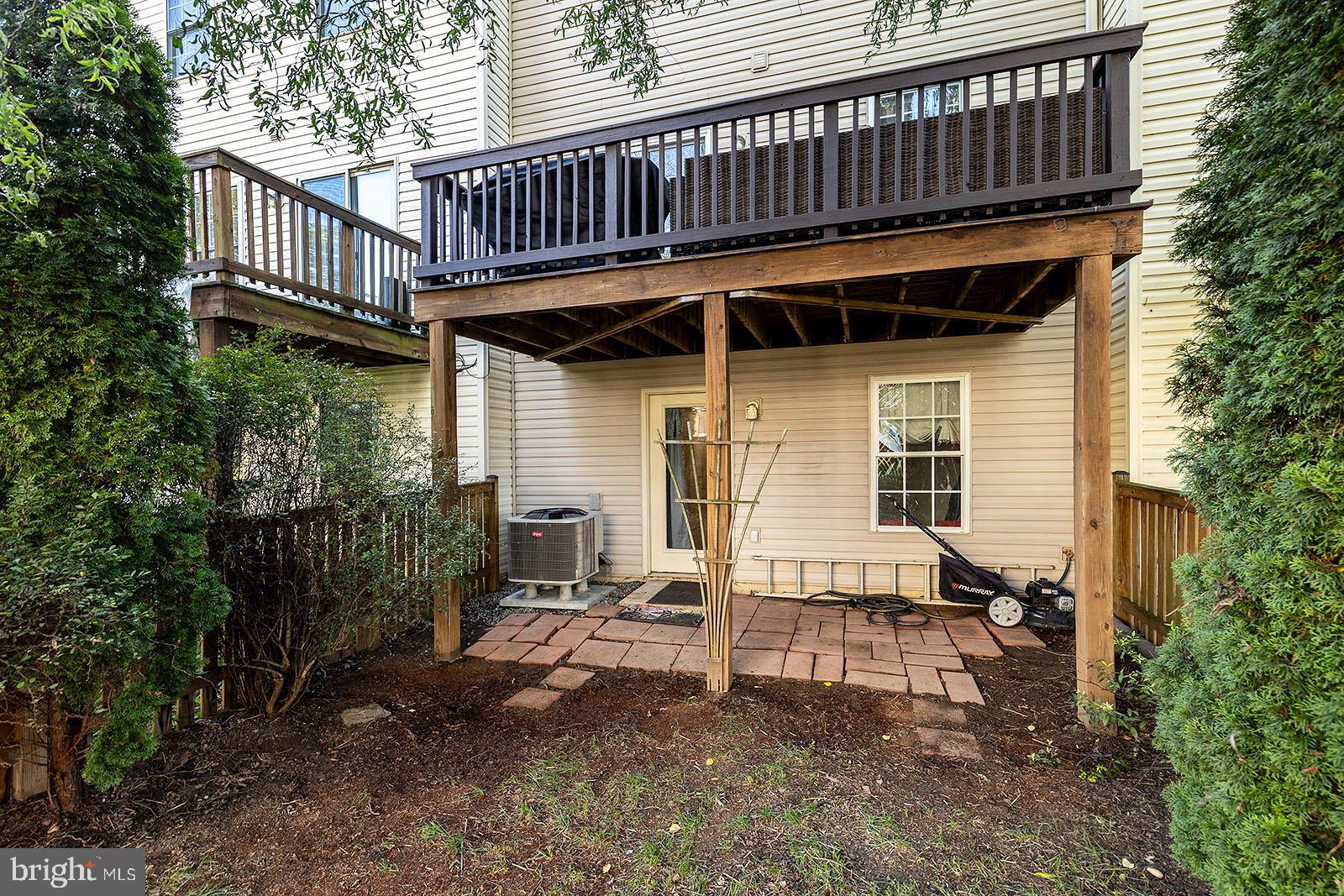 HAMMONDS MILL - Residential