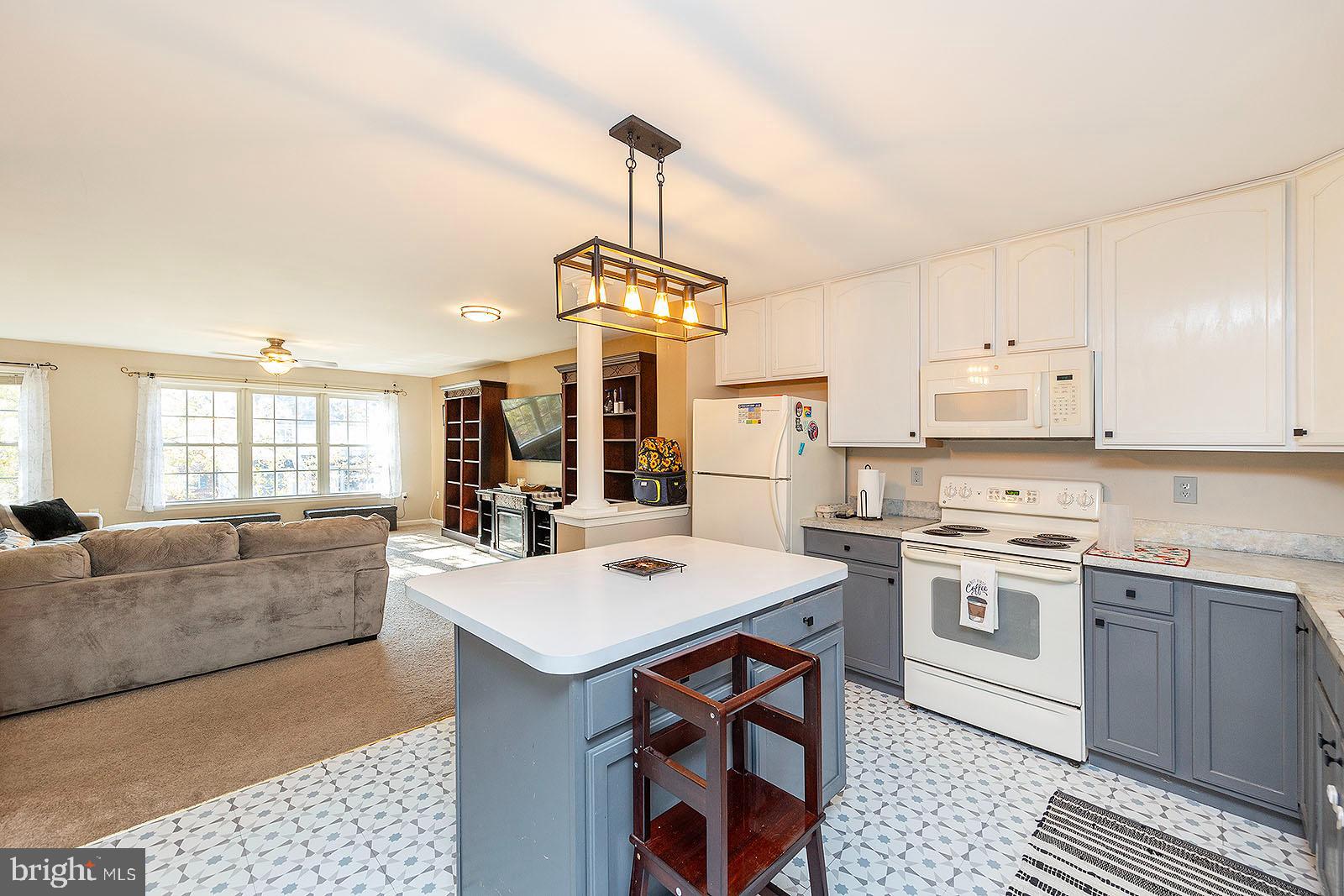 HAMMONDS MILL - Residential