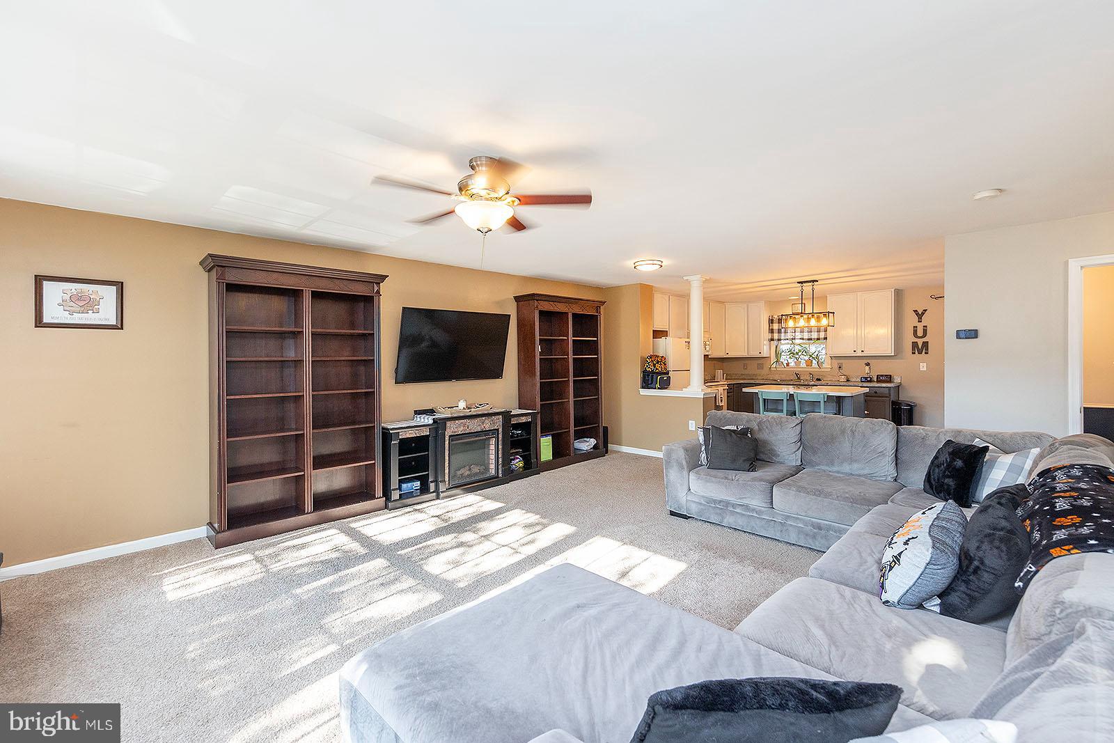 HAMMONDS MILL - Residential