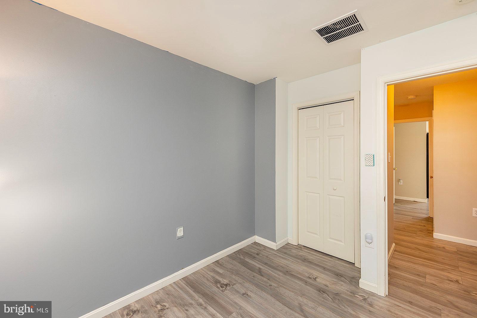 HAMMONDS MILL - Residential