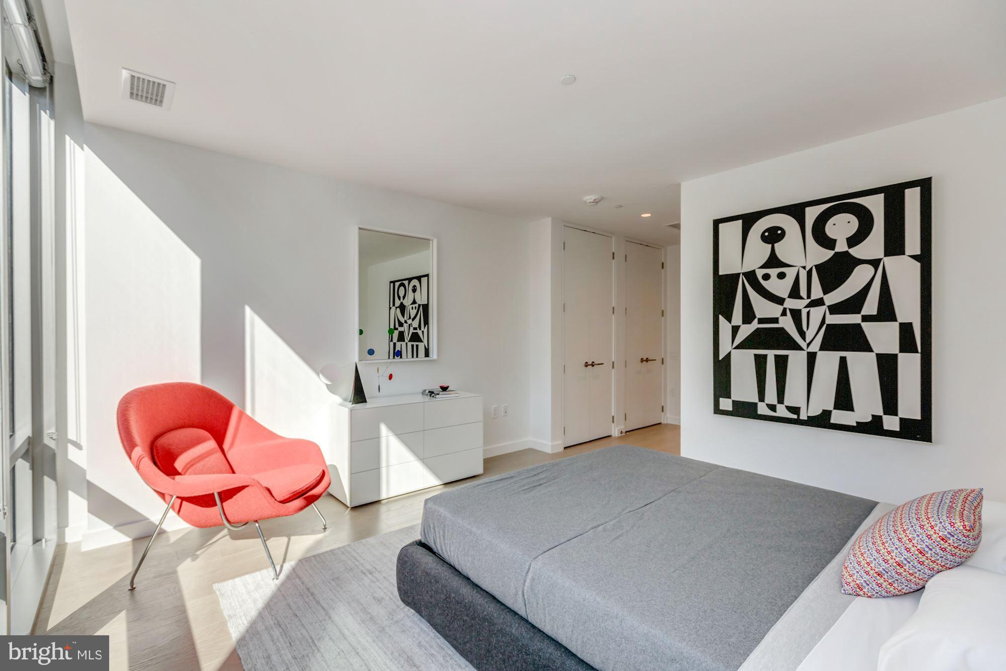 WEST END - Residential