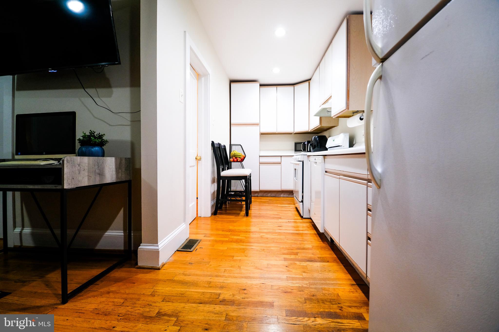 CATONSVILLE HEIGHTS - Residential