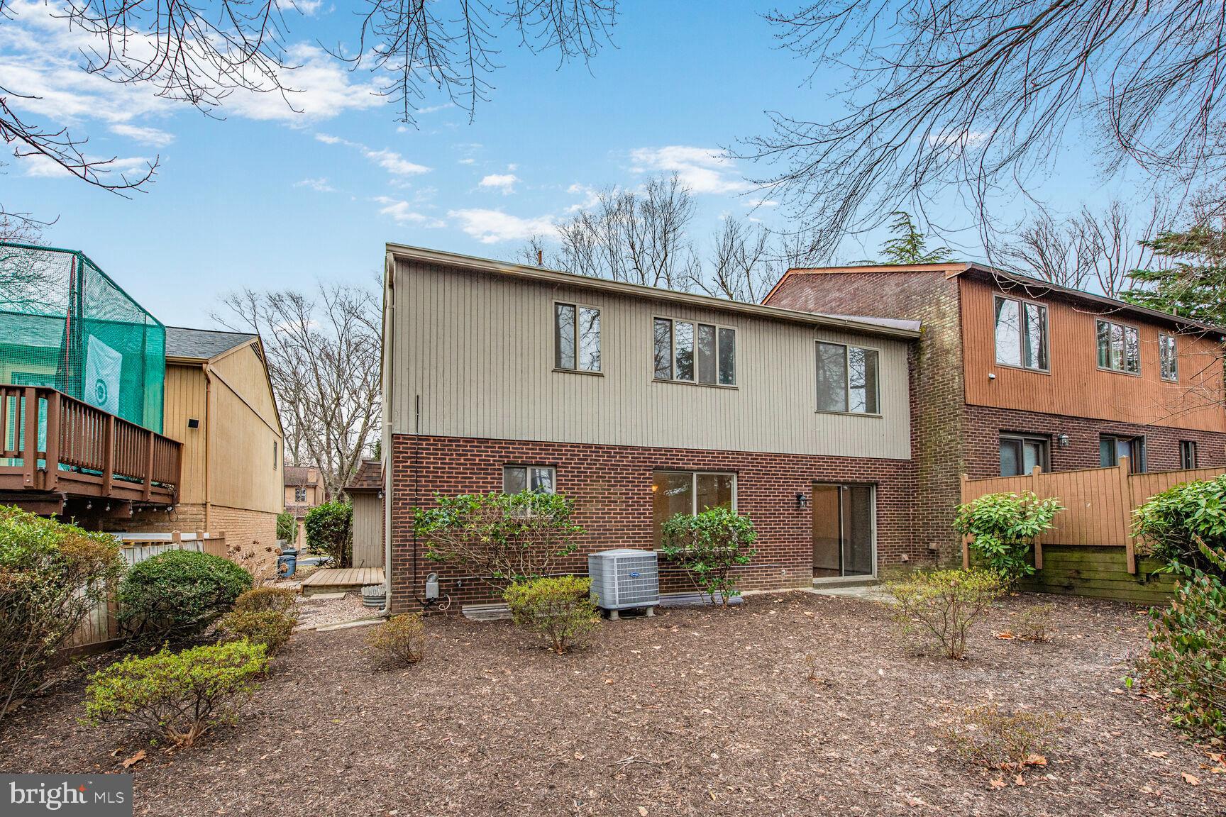 GREAT OAKS - Residential