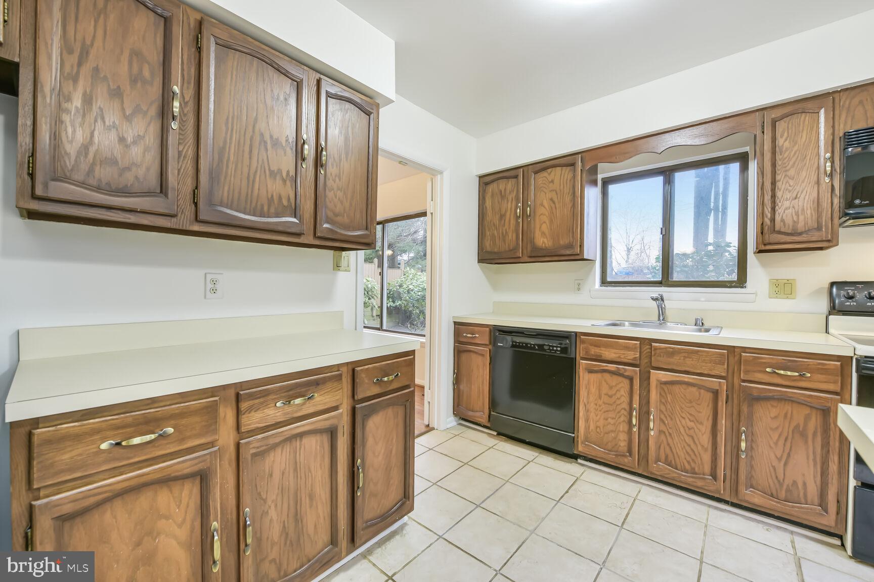 GREAT OAKS - Residential