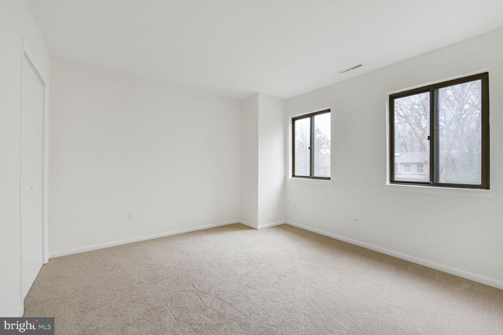 GREAT OAKS - Residential