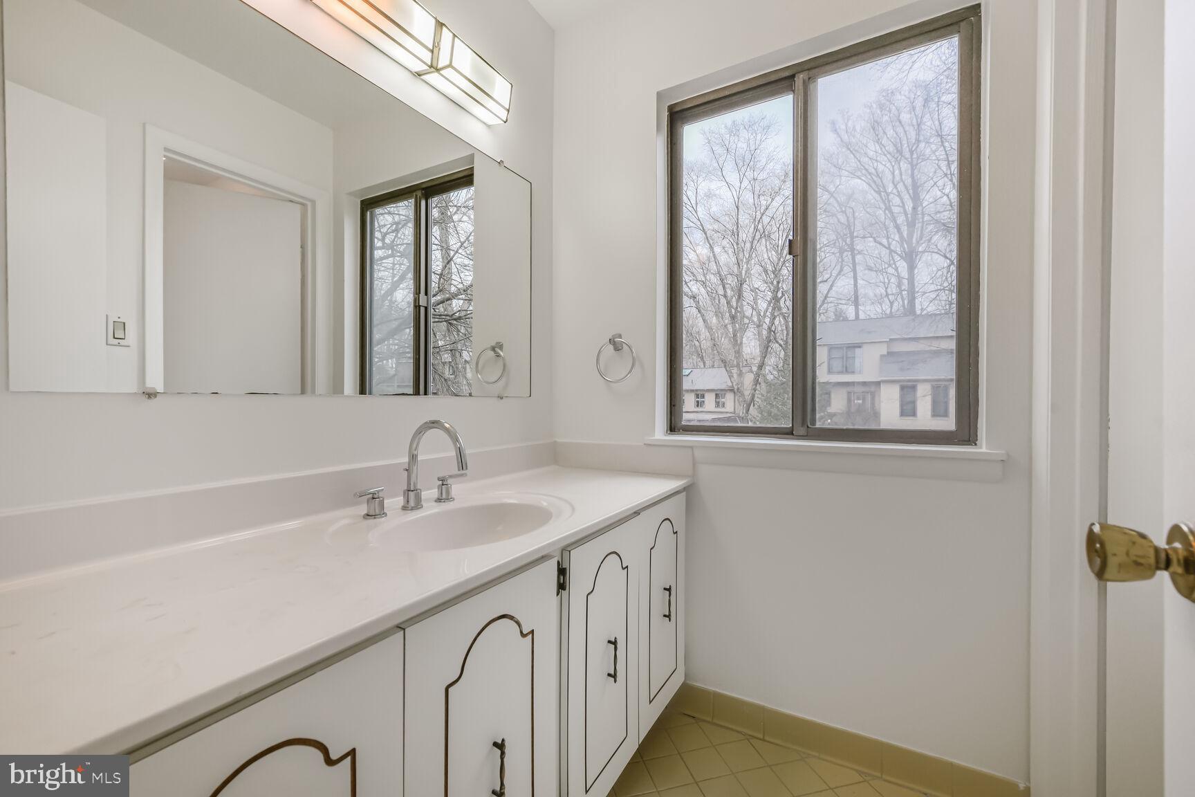 GREAT OAKS - Residential