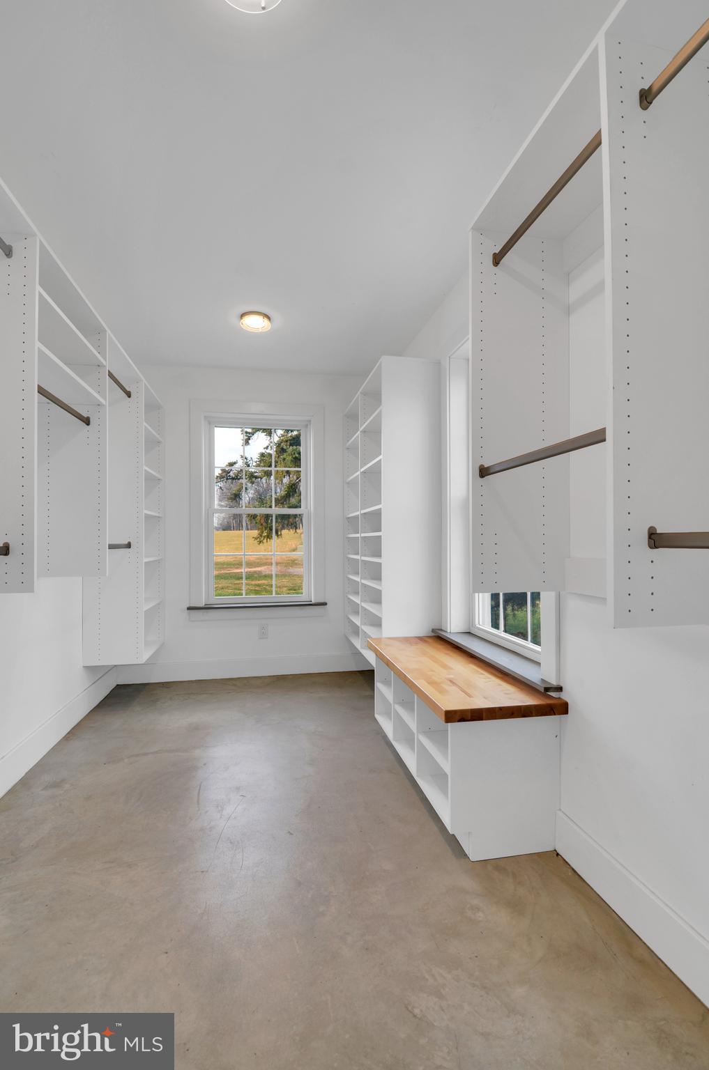 HIGH MEADOWS - Residential