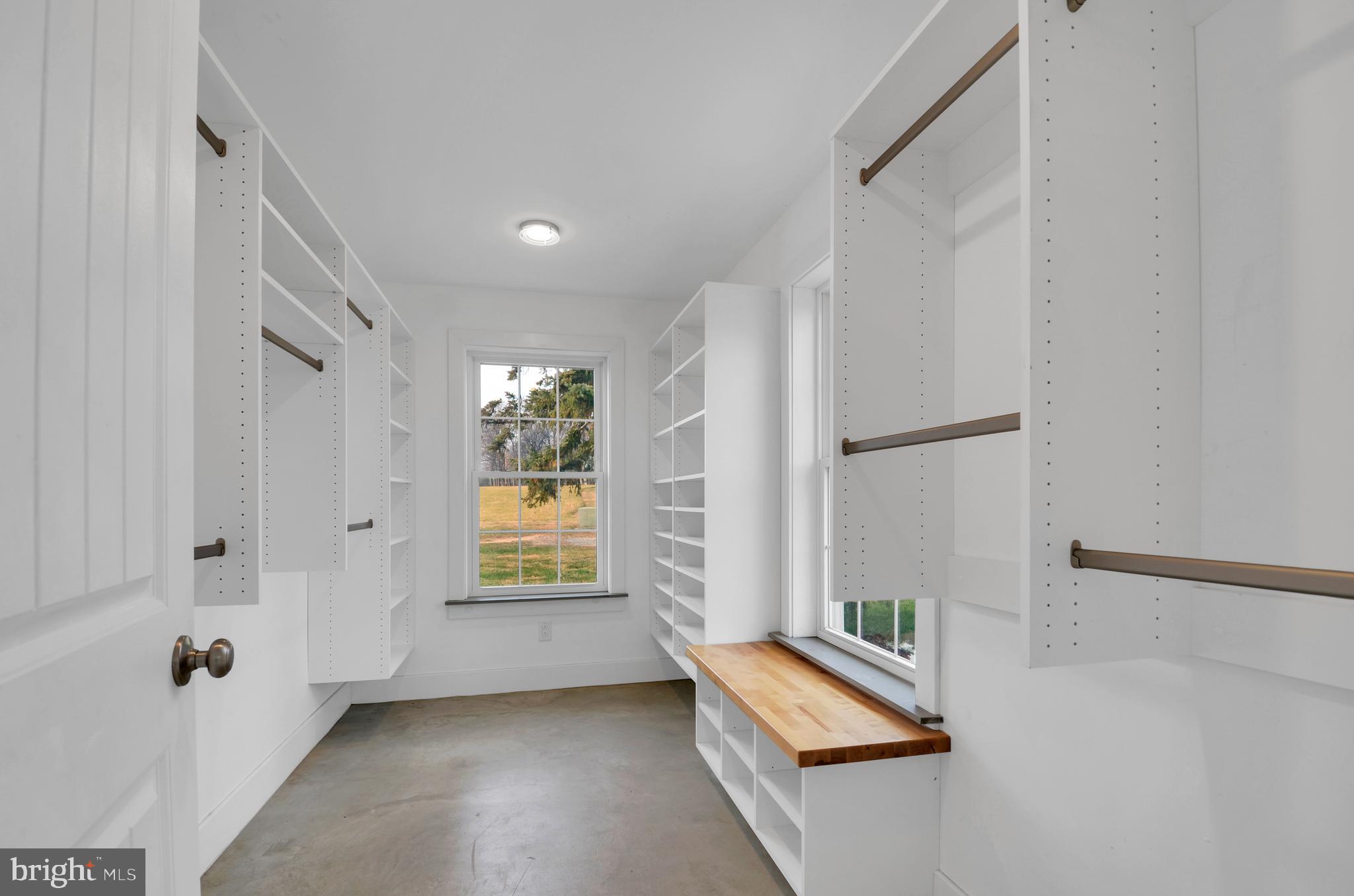 HIGH MEADOWS - Residential