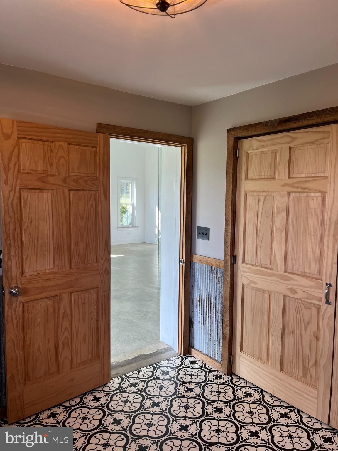 HIGH MEADOWS - Residential