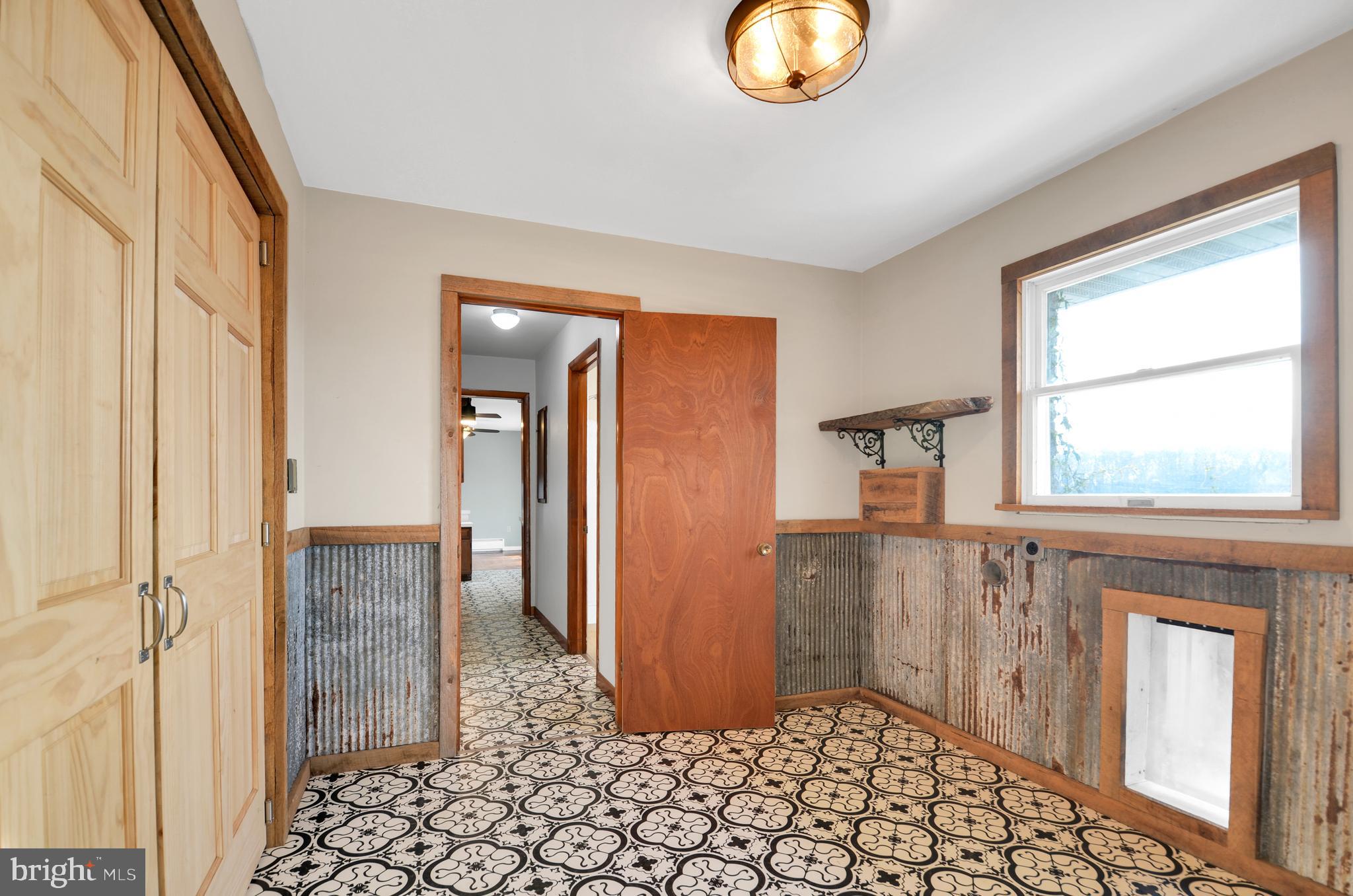 HIGH MEADOWS - Residential