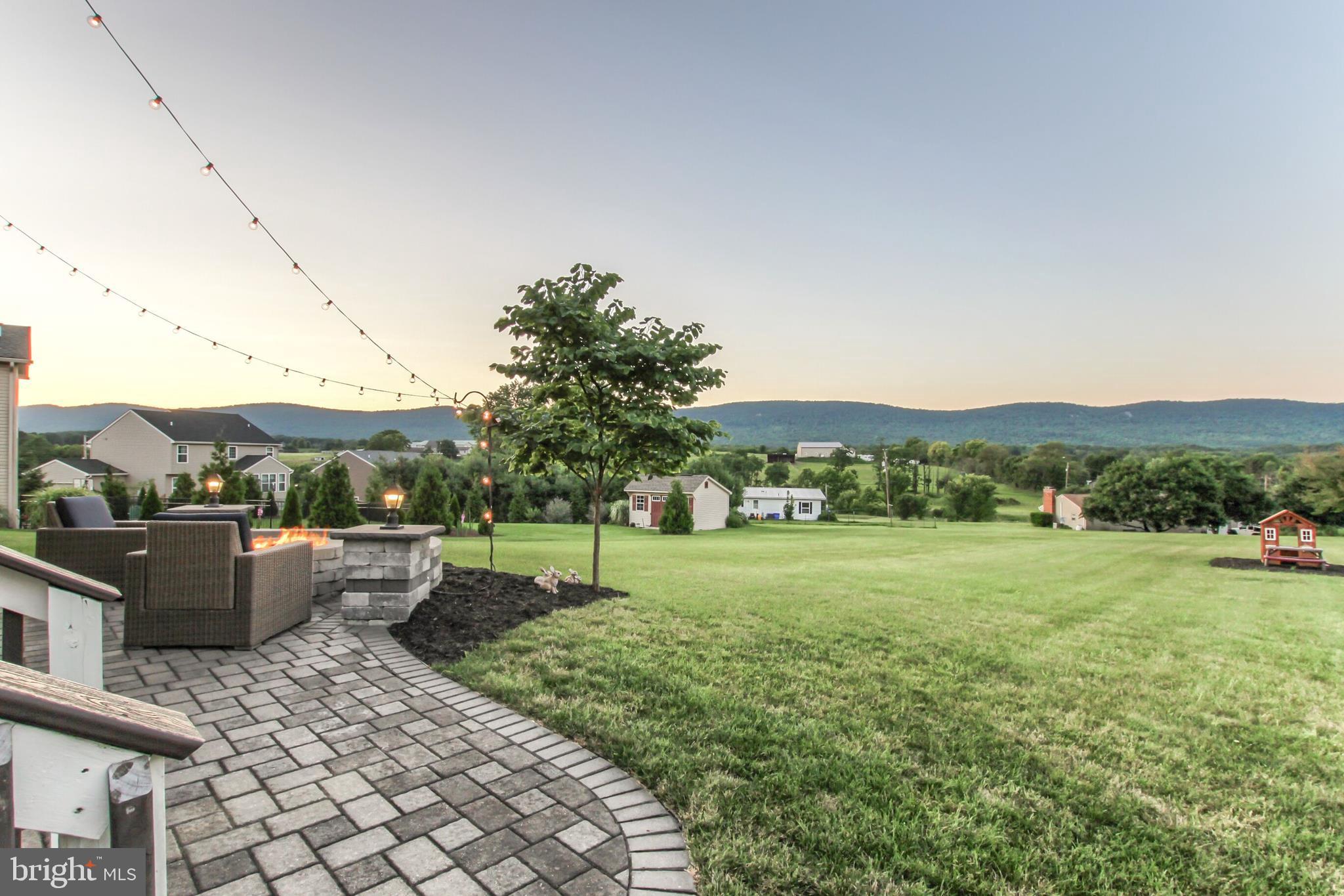 MOUNTAIN VIEW ESTATES - Residential