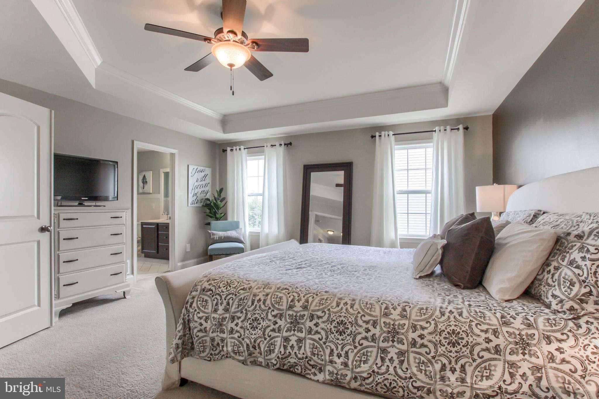 MOUNTAIN VIEW ESTATES - Residential