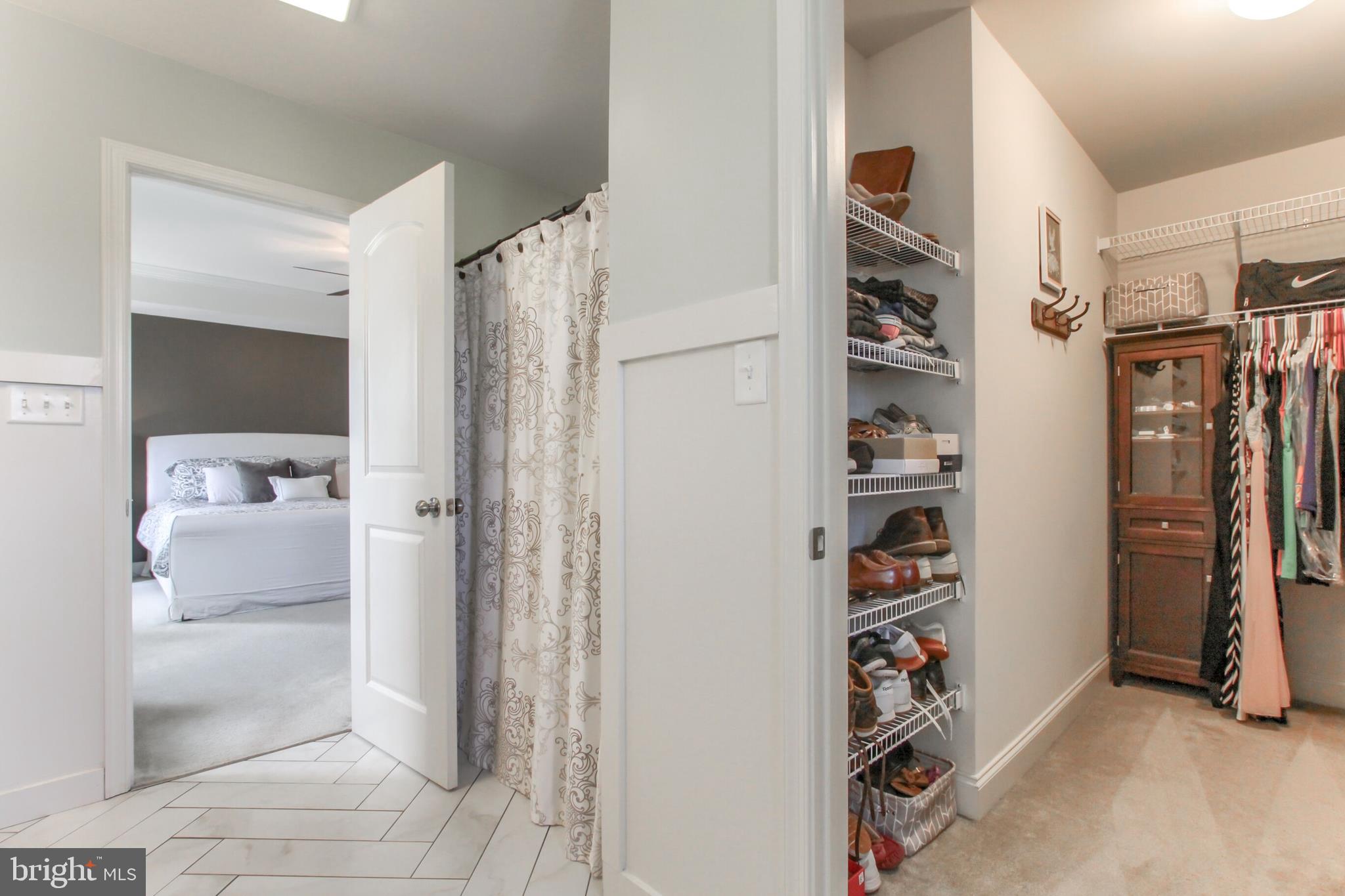 MOUNTAIN VIEW ESTATES - Residential