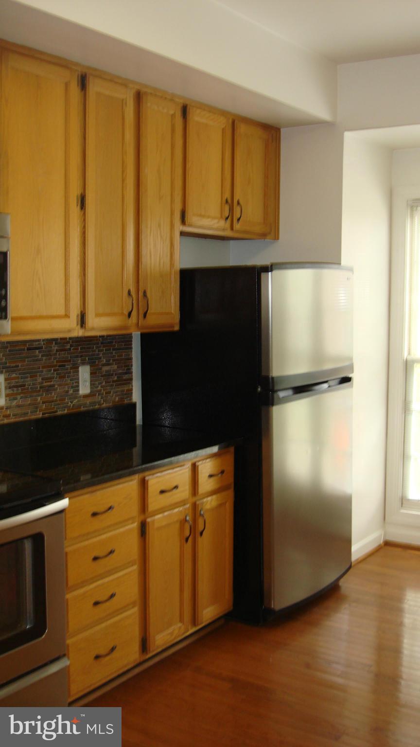 POTOMAC LAKES - Residential Lease