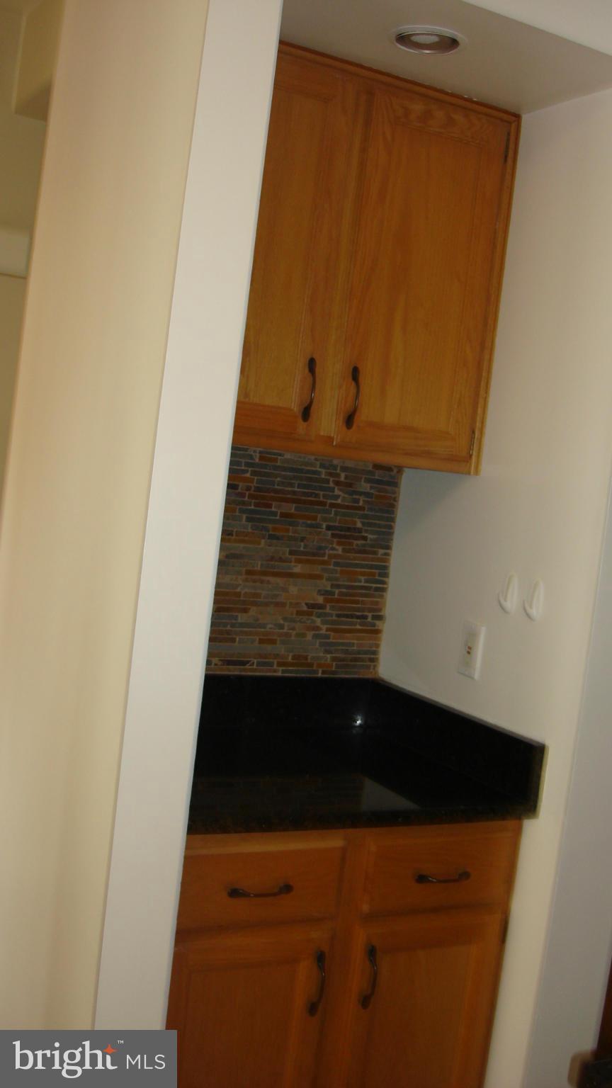 POTOMAC LAKES - Residential Lease