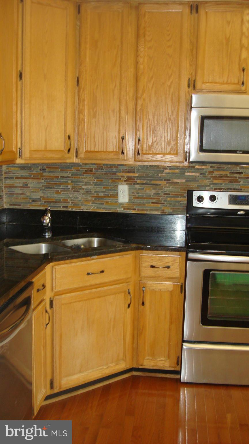 POTOMAC LAKES - Residential Lease