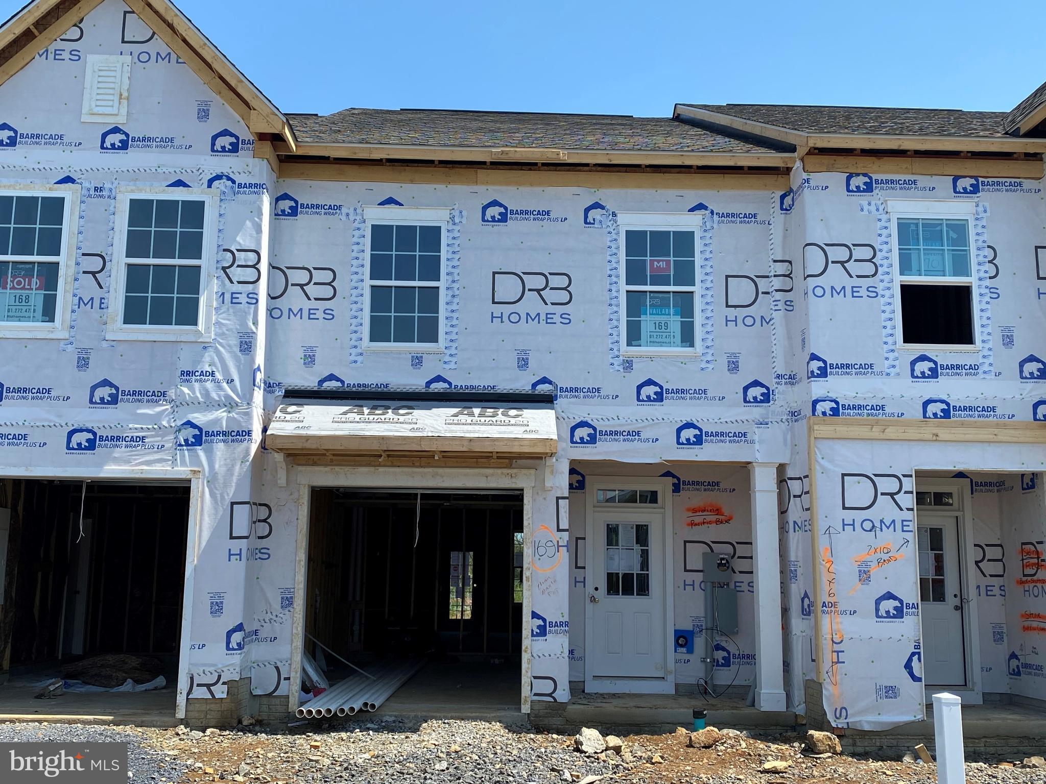 MCCAULEY CROSSING - Residential