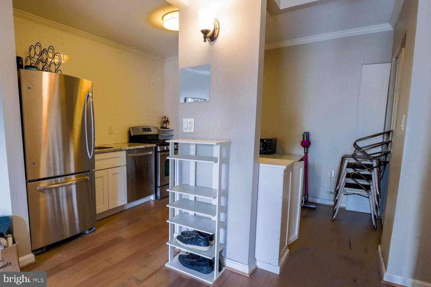 RIVIERA OF CHEVY CHASE - Residential Lease