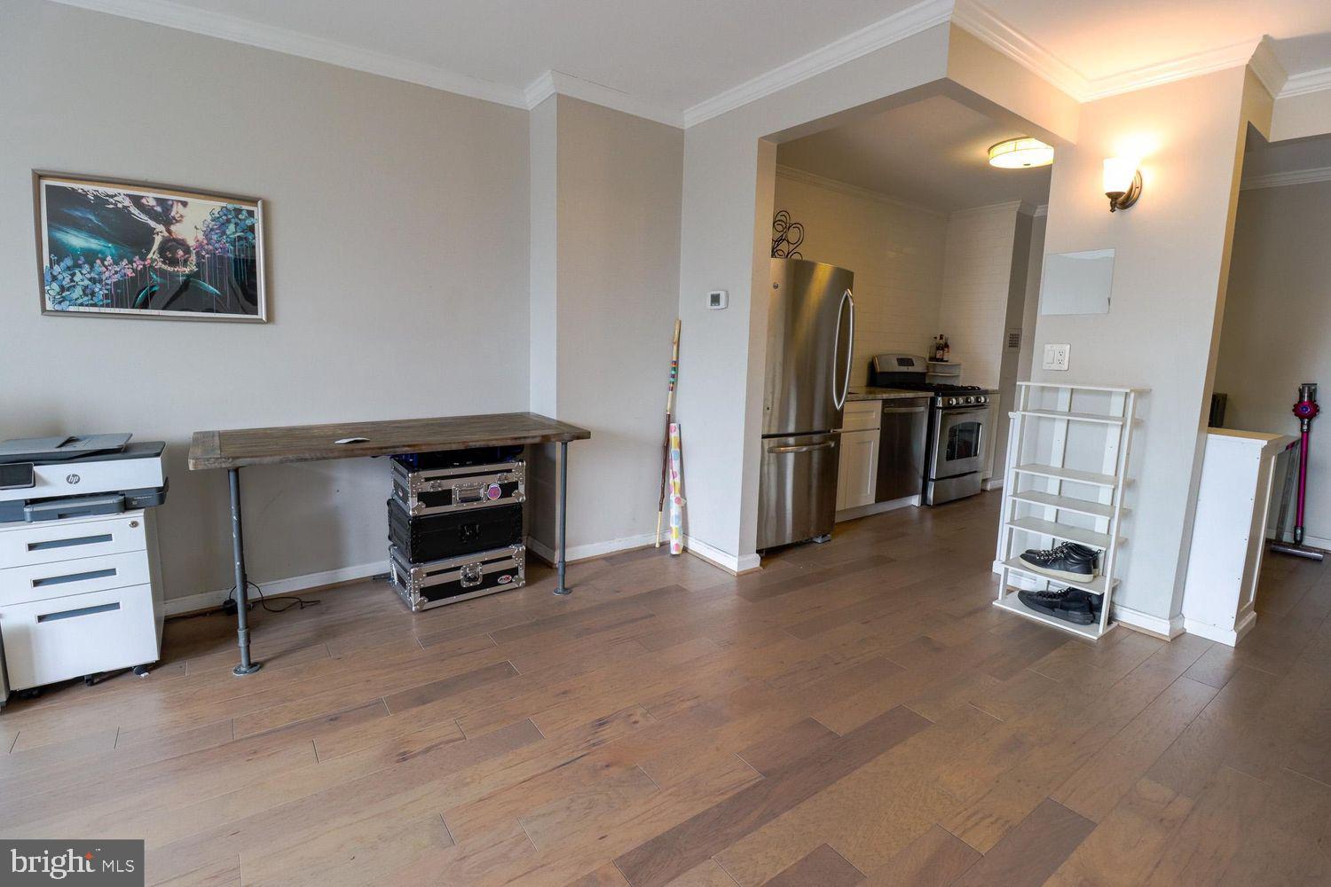 RIVIERA OF CHEVY CHASE - Residential Lease