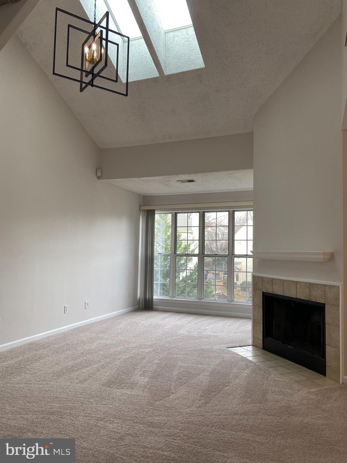 HEIGHTS AT PENDERBROOK - Residential Lease