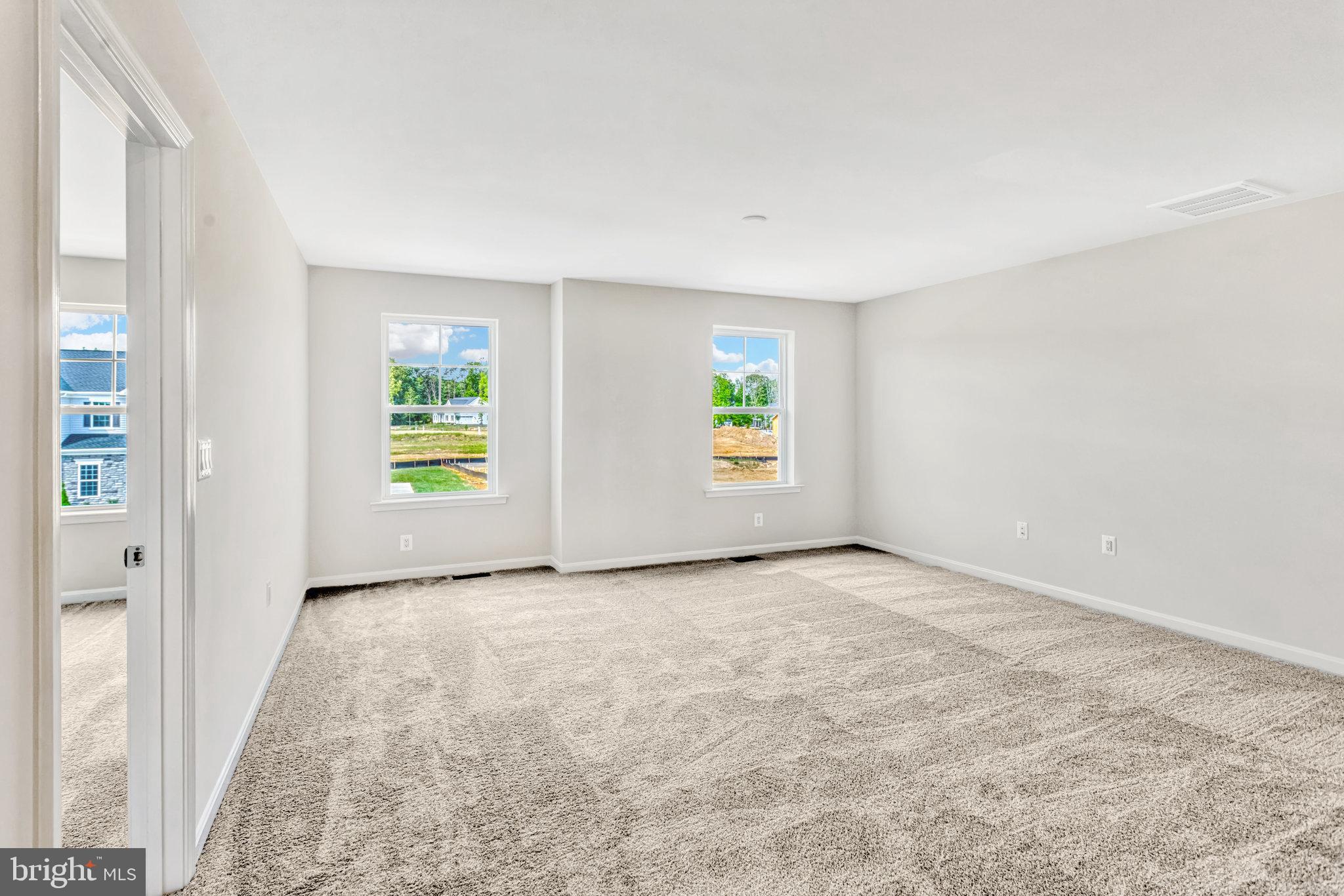 WHITE OAK - Residential