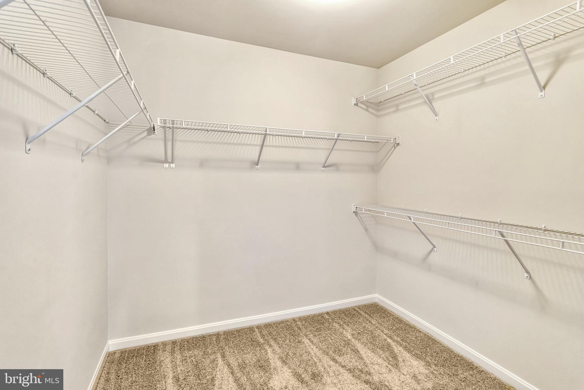 WHITE OAK - Residential