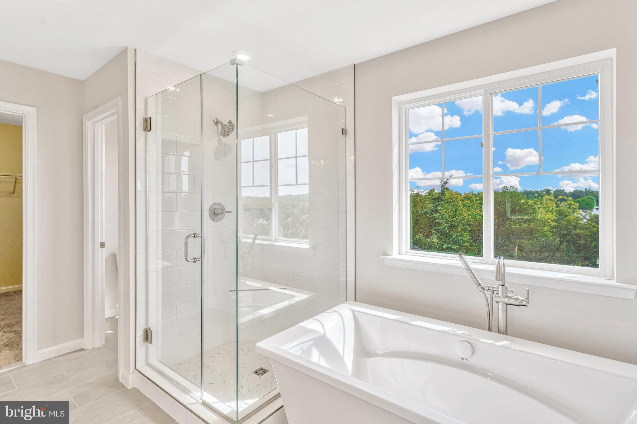 WHITE OAK - Residential