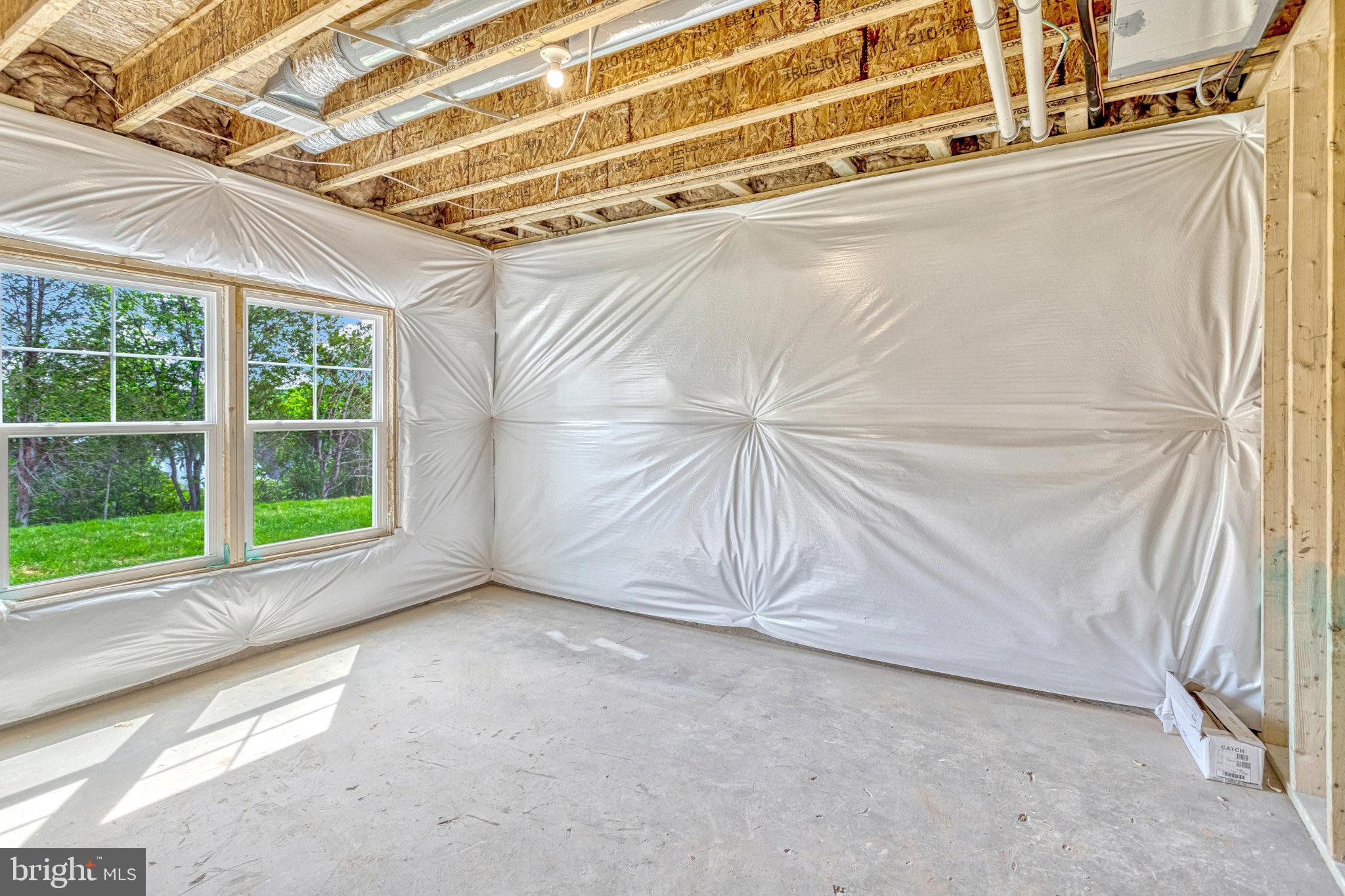 WHITE OAK - Residential